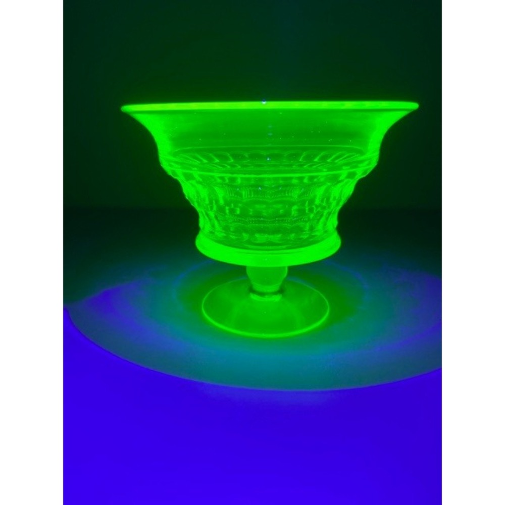 Vintage Cambridge 1930's Uranium Martha Washington Footed Compote‎ Thumbprint UV